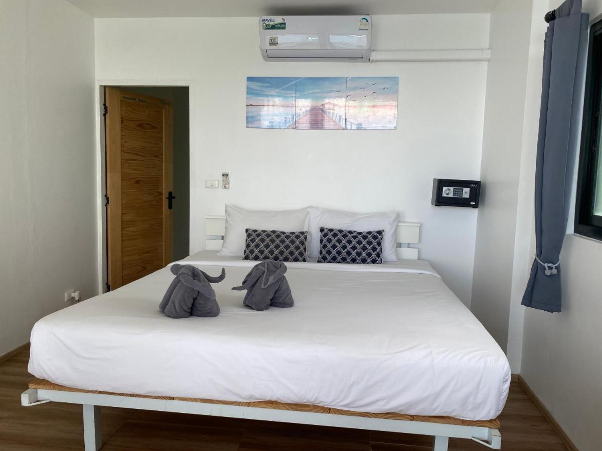 Patong Sunset Villa Phuket Ngoại thất bức ảnh